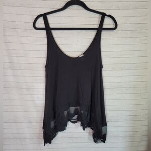PAPER CRANE BLACK FLOWY TANK TOP W LACE HEM, SZ XS
